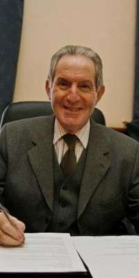 Charles Bruzon, British Gibraltarian politician, dies at age 74